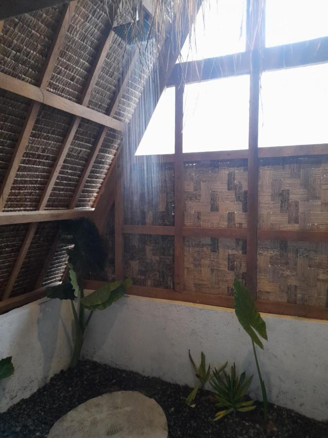 Apache Surf Villa San Isidro (Siargao) Exterior foto