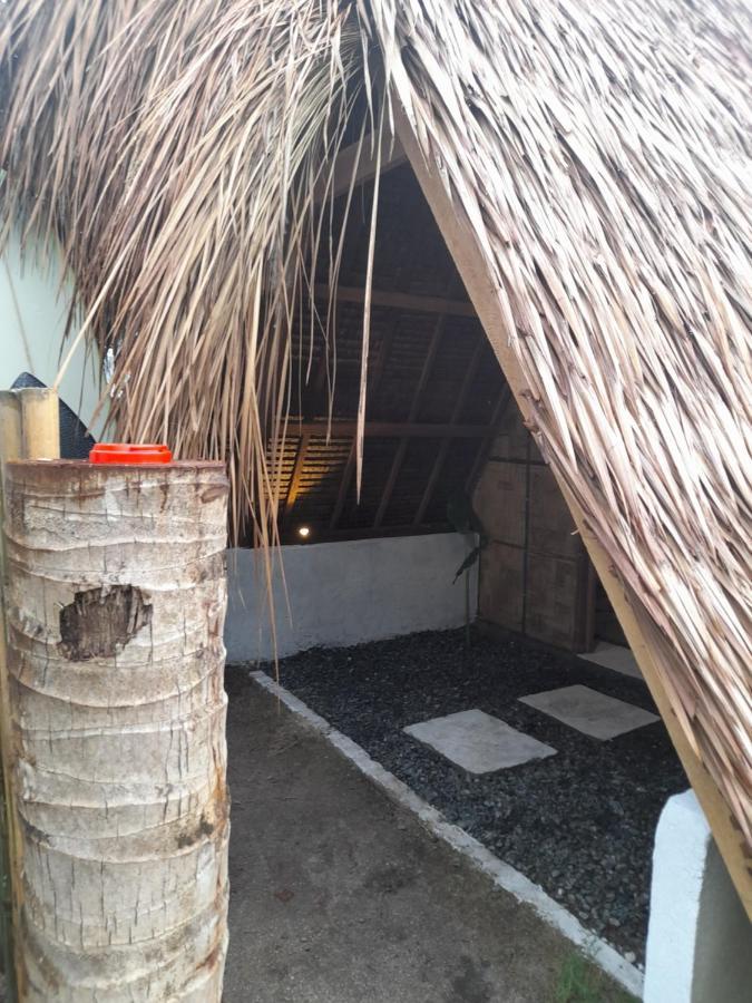 Apache Surf Villa San Isidro (Siargao) Exterior foto